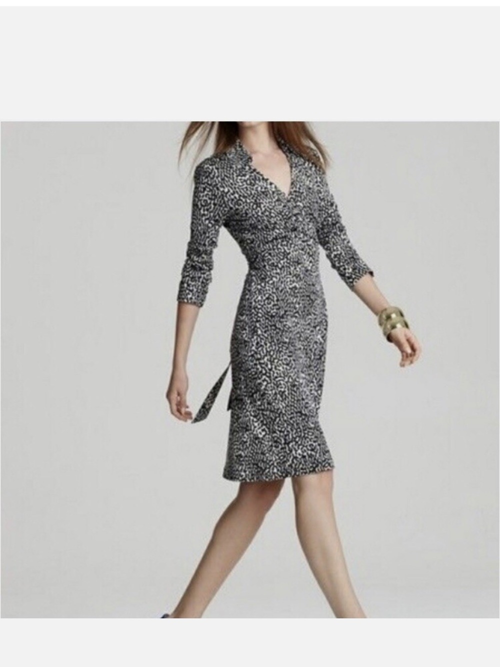 Diane Von Furstenberg Sz 12 Black and White Long Sleeve Iconic Wrap Dress